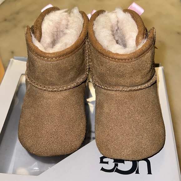 I Jesse Bow II Ugg boots….. Infant size 0/1 - Picture 4 of 6